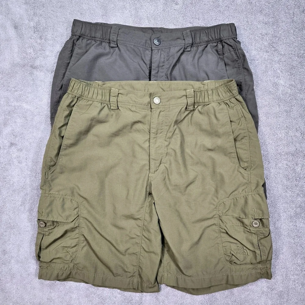 The‎ North Face Two Cargo Shorts Mens 32 Olive and Grey Hiking Utility Bundle